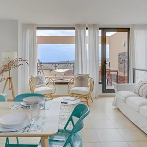 https://white-mountain-by-aloha-bay.in-canary-islands.com