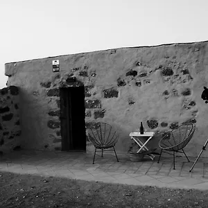 https://casa-rural-la-montaeta-alta.in-canary-islands.com